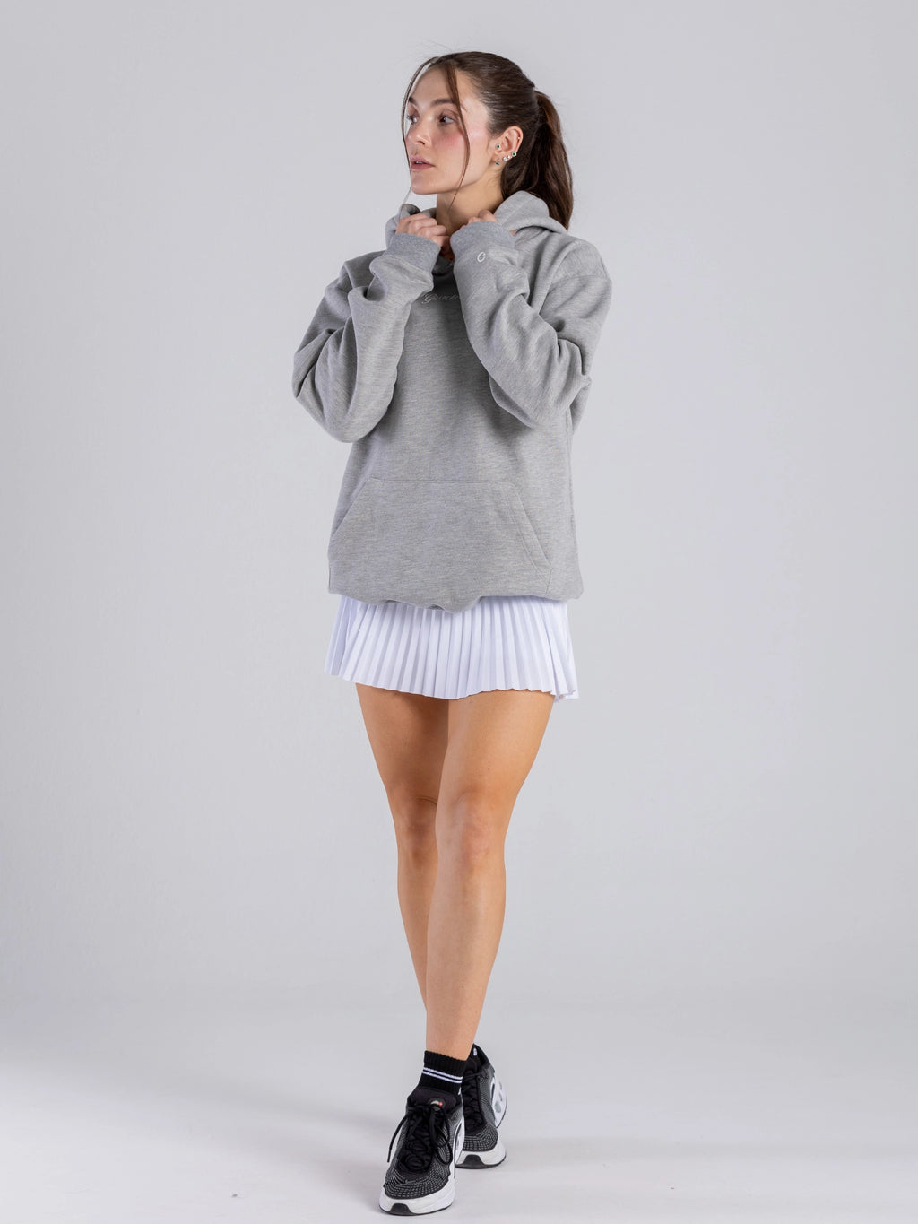 HOODIE ESSENTIAL