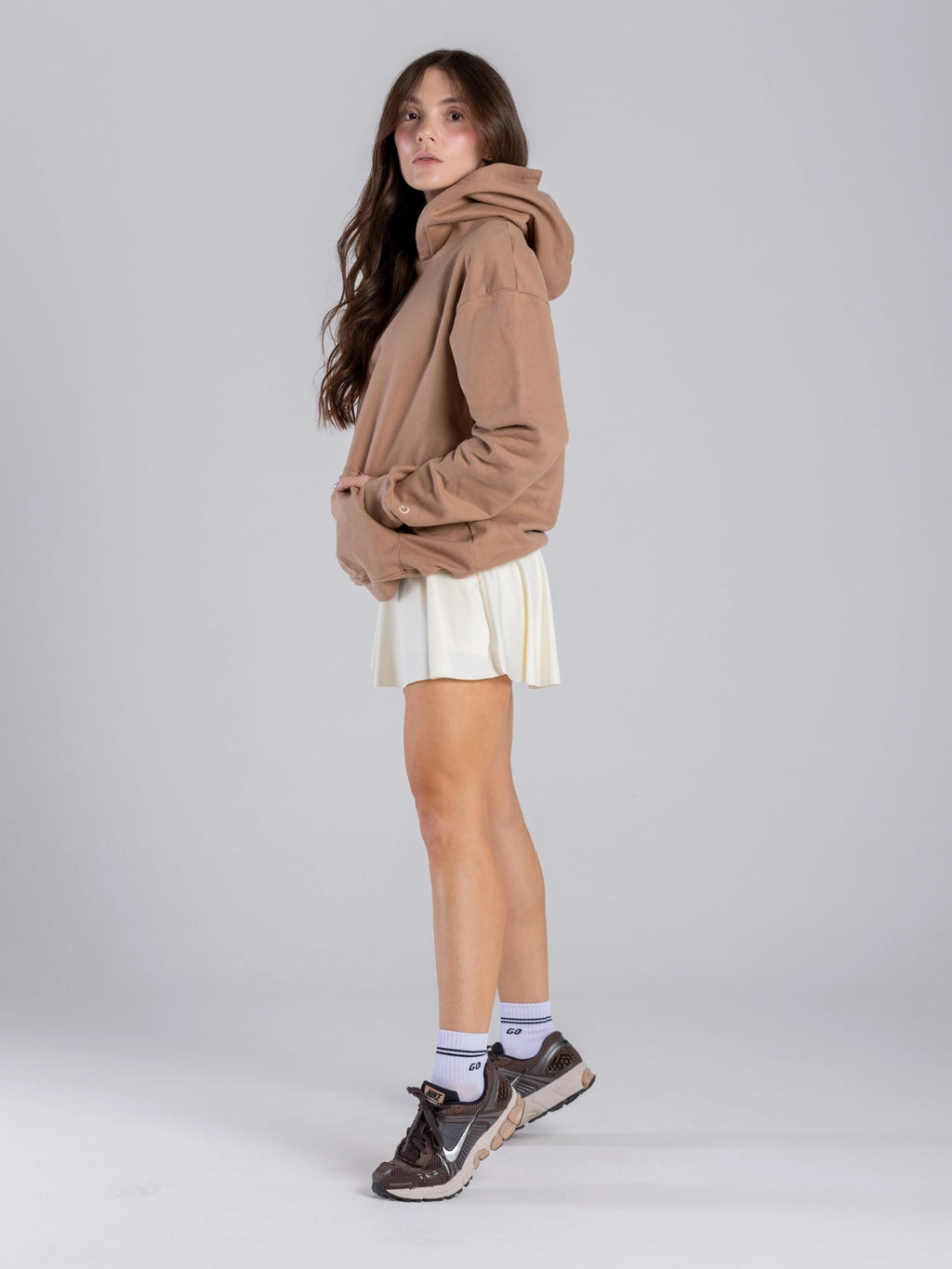 HOODIE ESSENTIAL