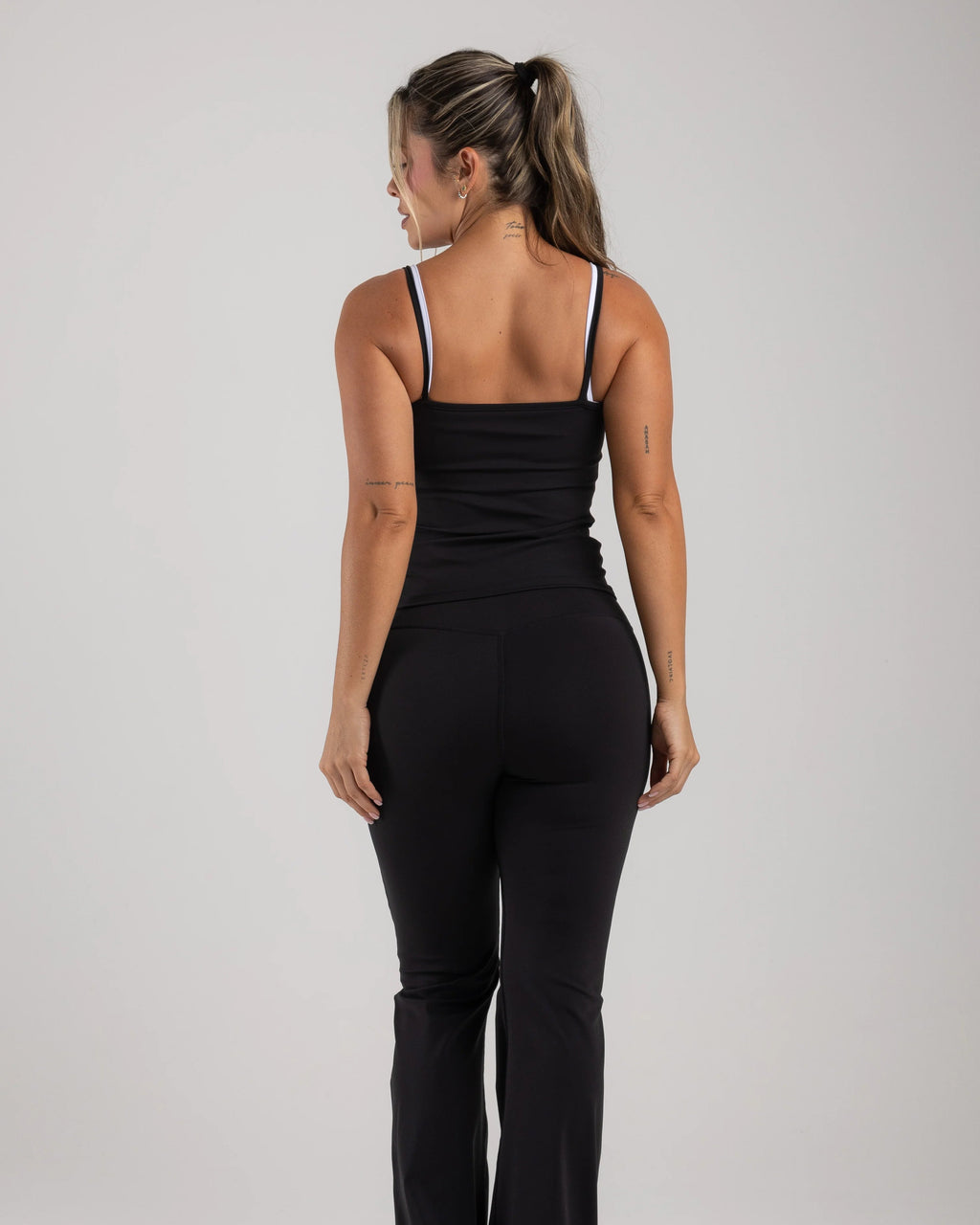 BLUSA SOHO NEGRA