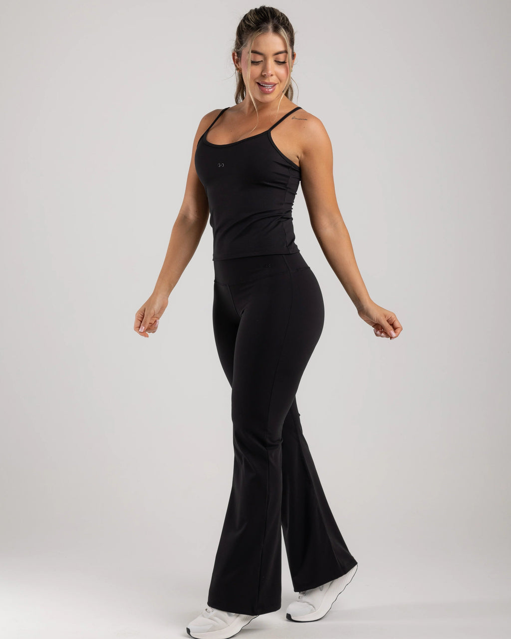 BLUSA SOHO NEGRA