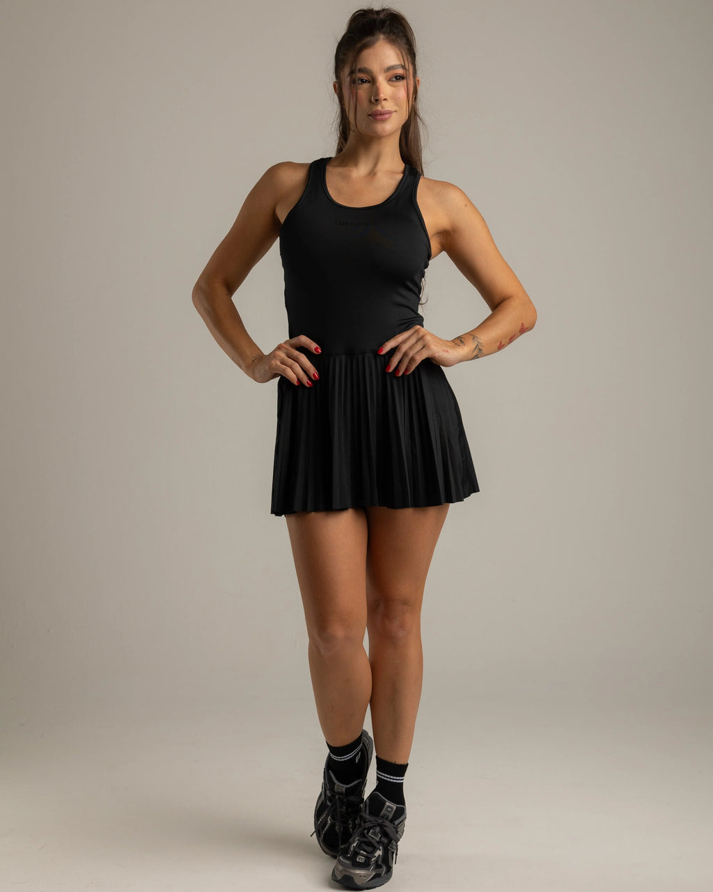 VESTIDO TIRAS NEGRO