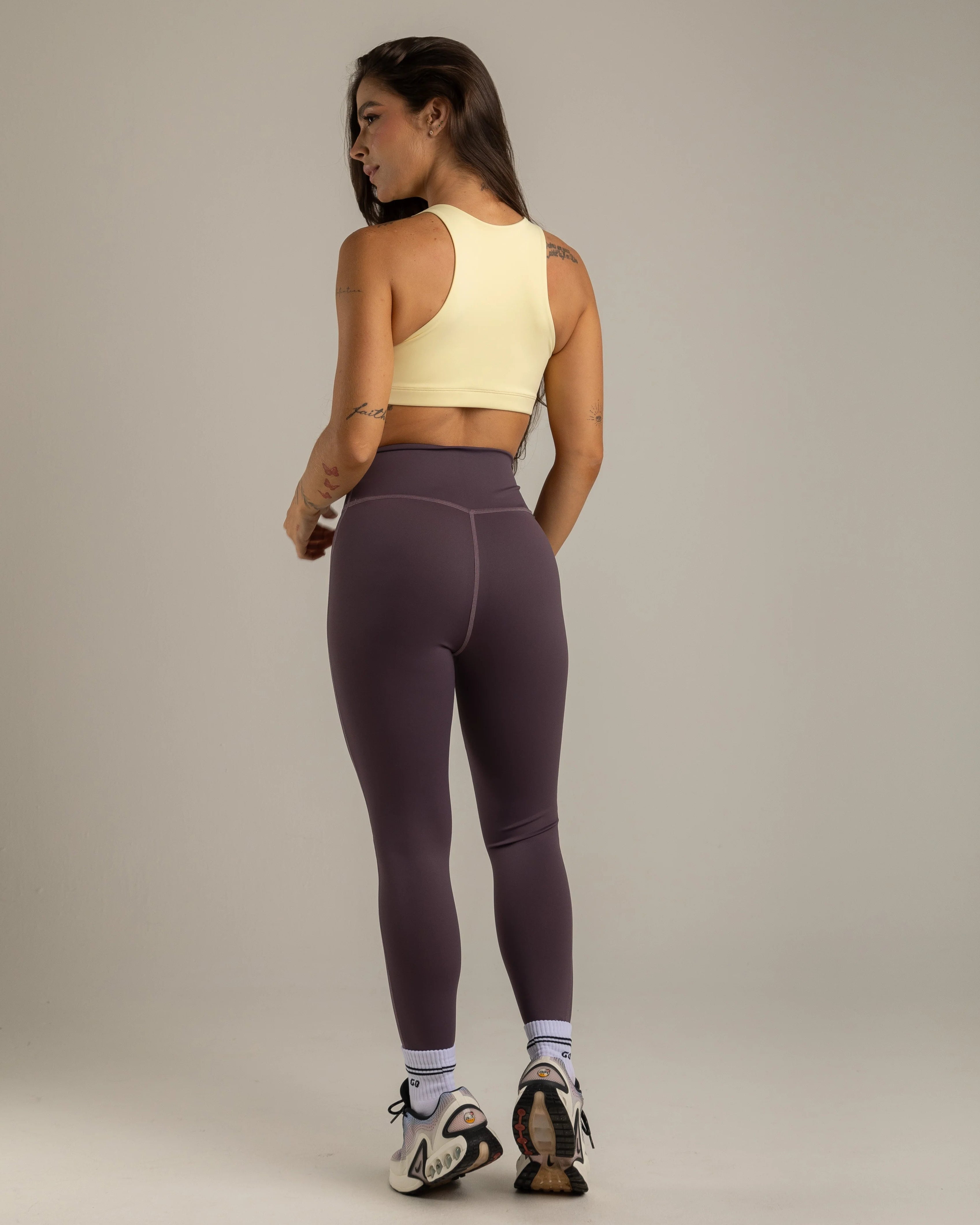 LEGGINGS ESSENZA CORTES UVA